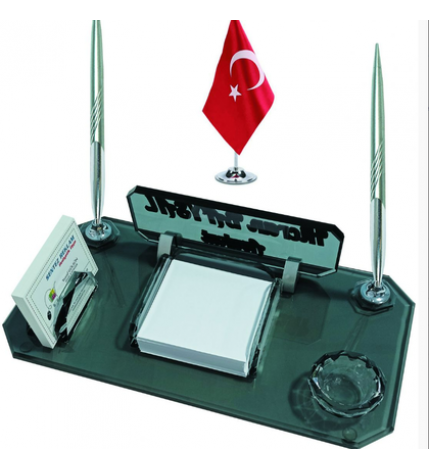 HZ-406 KRİSTAL MASA İSİMLİĞİ ALTIN